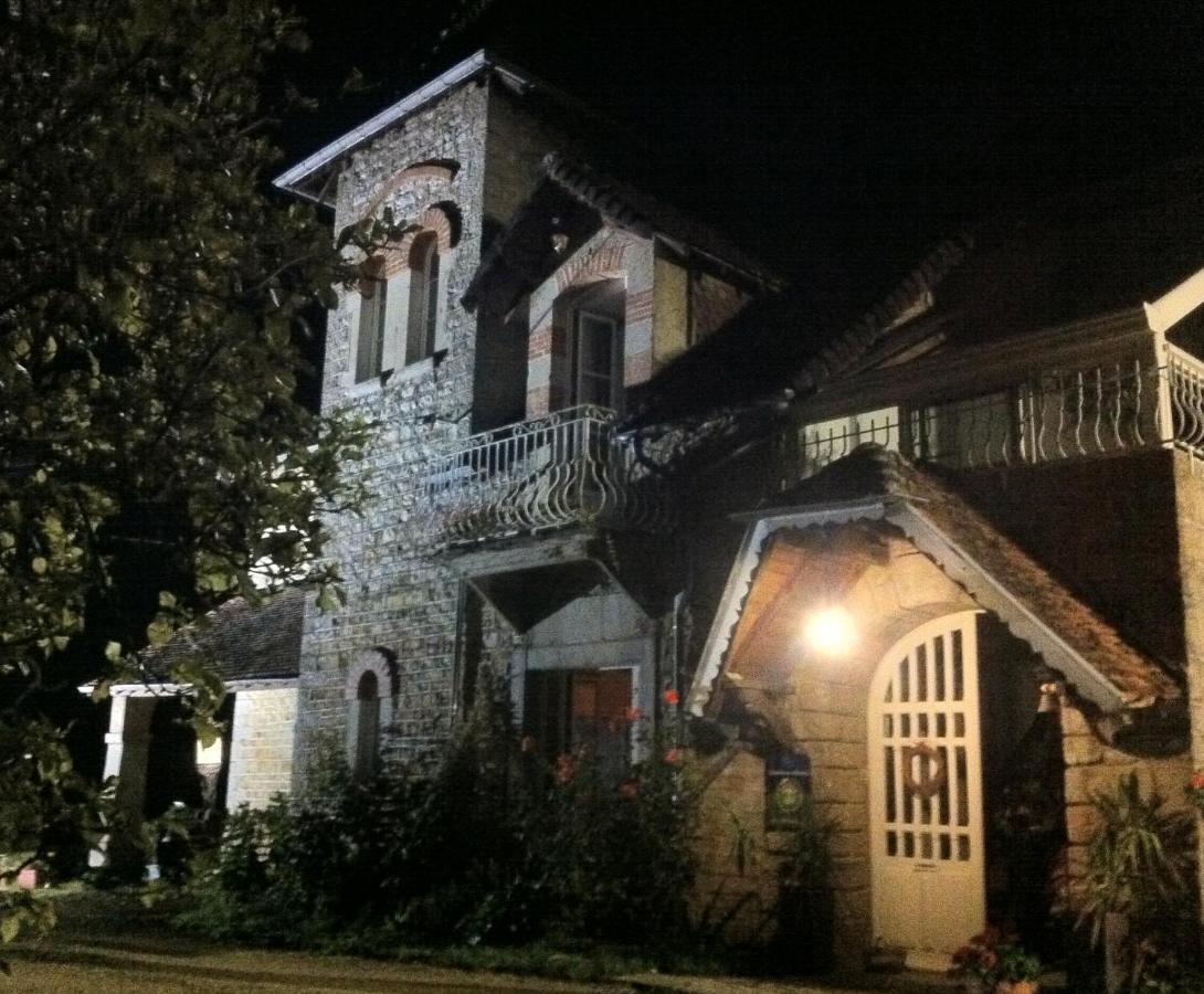 Chambres D'Hotes Le Relais De La Perle Le Vernois Buitenkant foto